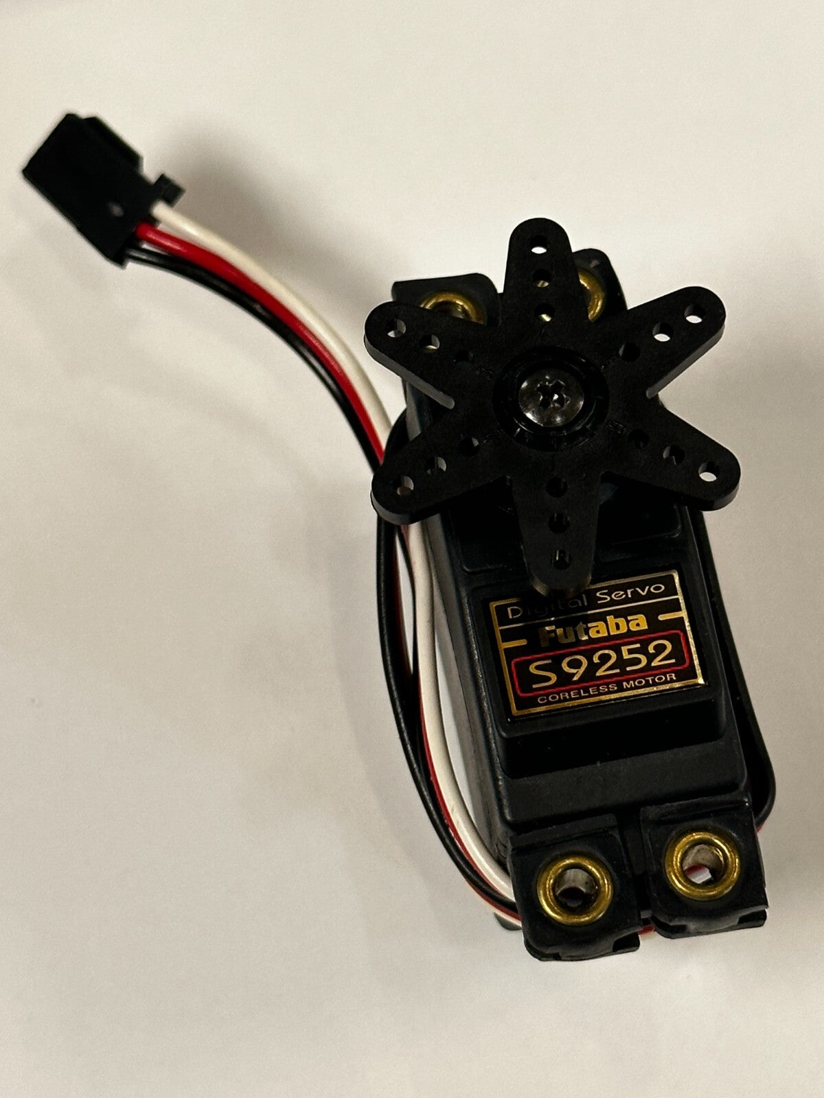 Excellent Futaba Digital S9252 9252 RC Remote Control Helicopter Cyclic Servo