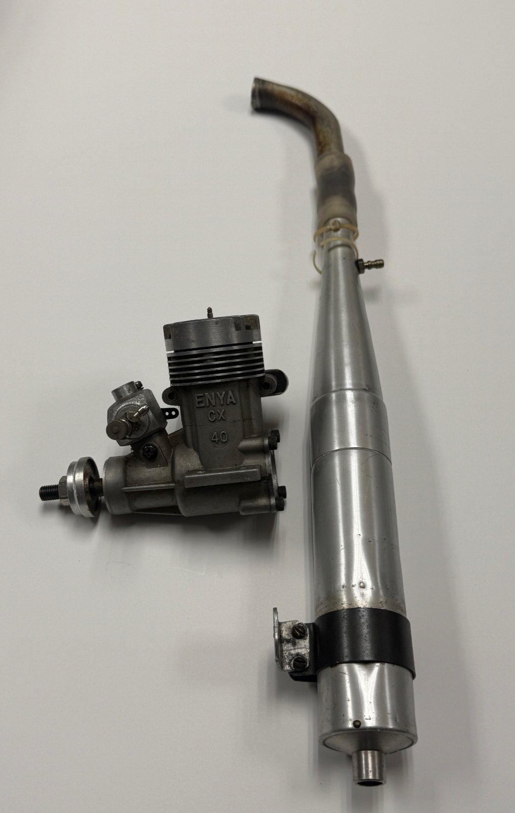 Excellent Enya .40 40 CX Two Stroke Nitro Model Airplane Engine w/ Tuned Pipe