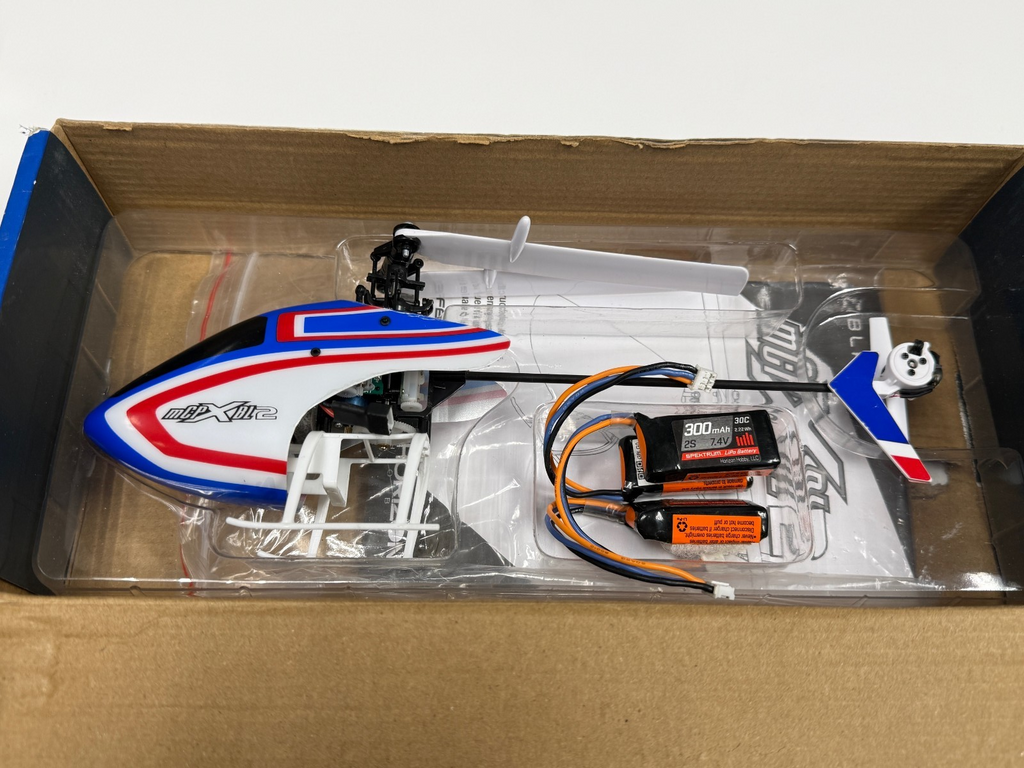 Excellent Blade MCPx MCP X BL2 Brushless BNF RC Helicopter w/ Batteries BLH6050