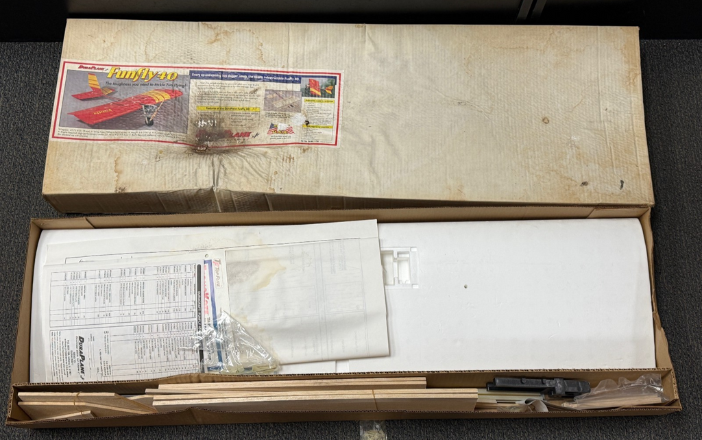 Vintage New Duraplane Fun Fly FunFly .40 40 RC Remote Control Airplane Kit