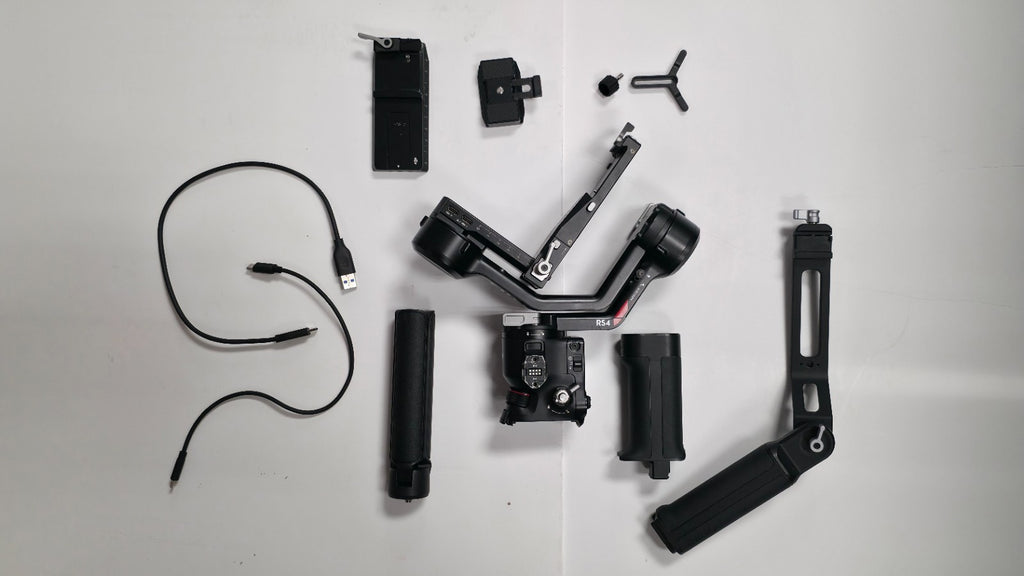 DJI RS 4 3-Axis Gimbal Stabilizer for Cameras (CP.RN.00000343.04)