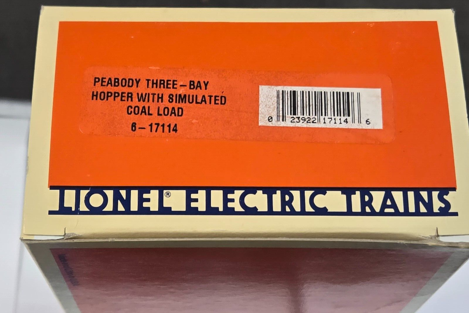 Lionel 6-17114 O Gauge Peabody 3-Bay Hopper with Coal Load LN/Box