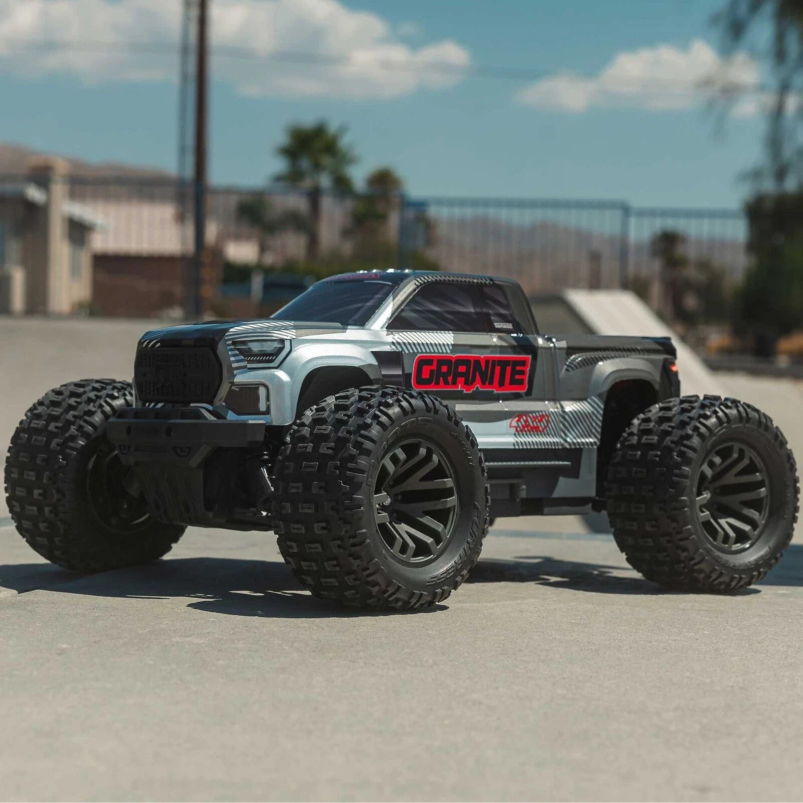 Arrma Granite 4x4 V4 223S DSC 1/10 RTR Brushless 4WD Monster Truck (Gun Metal)