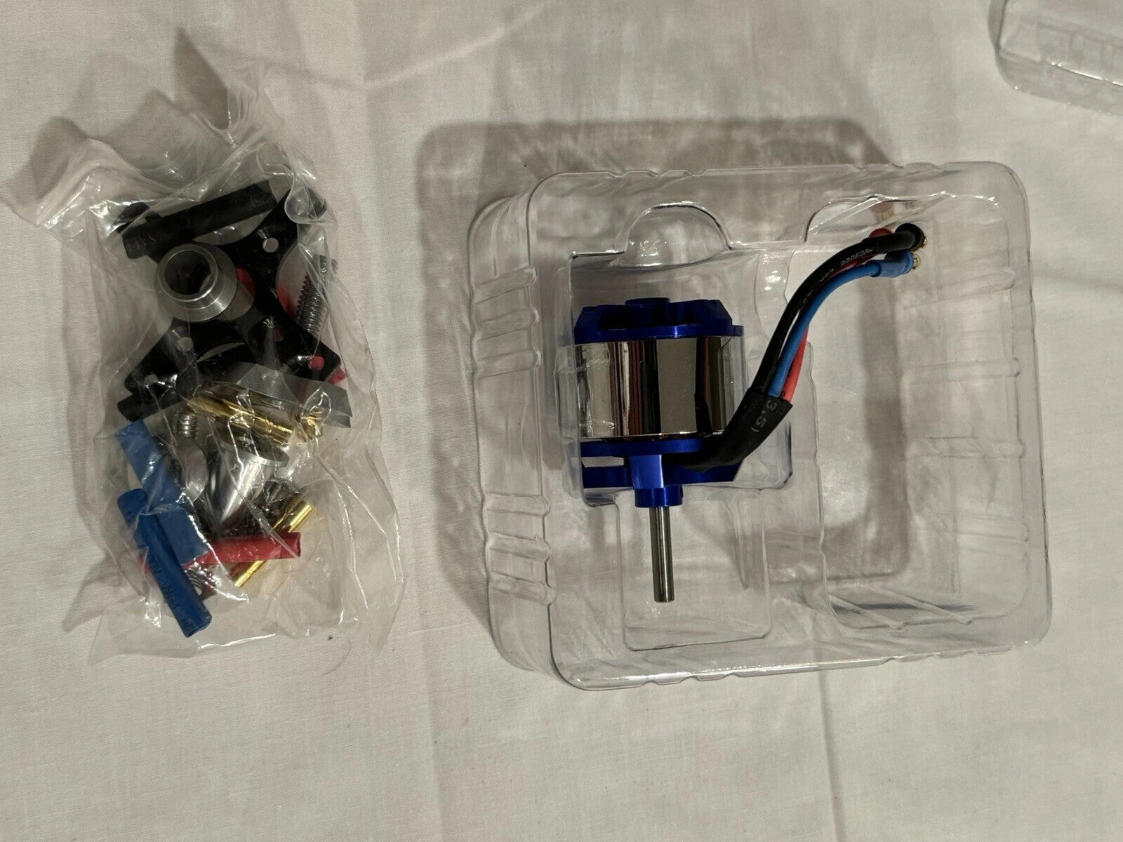 Exceed RC High Performance Brushless Motor 86mb23 3015-840 Kv D37 L35 Shaft 4