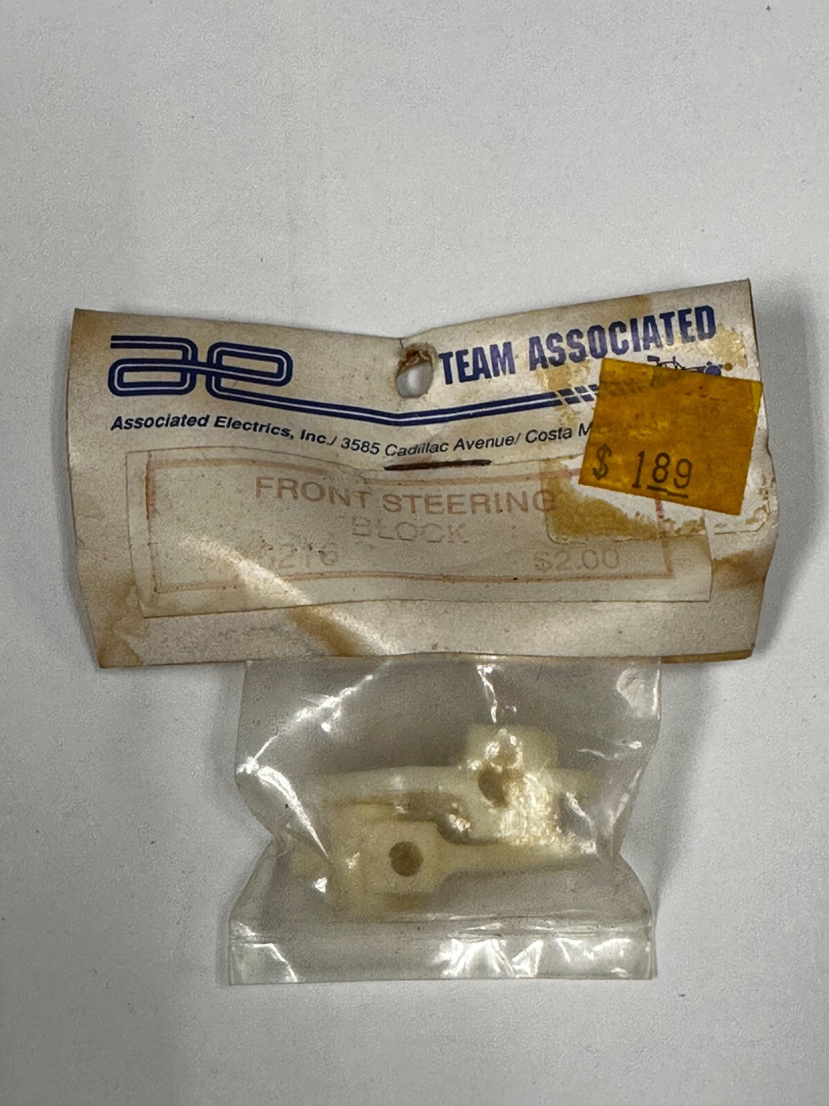 Vintage Team Associated Front Block Carrier 15 Degree Caster 6213 ASC6213