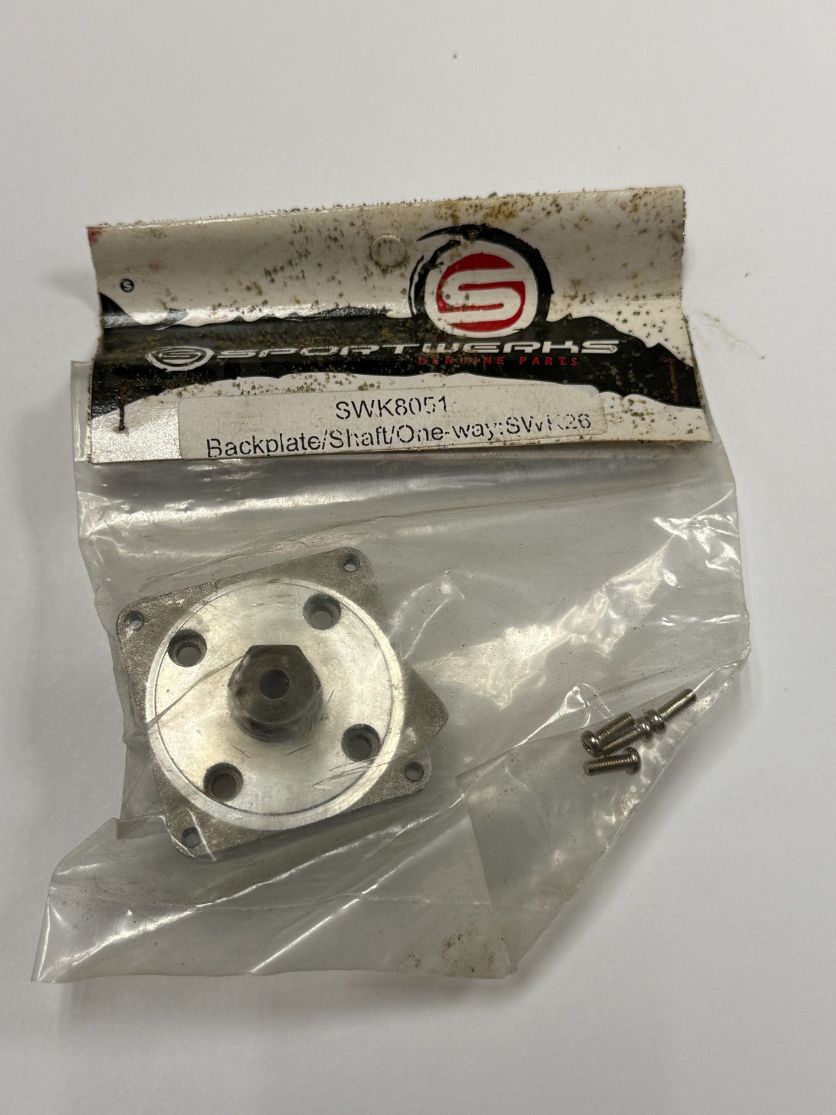 New Sportwerks SWK8051 Backplate / Shaft / One Way for SWK26 .26 RC Engine