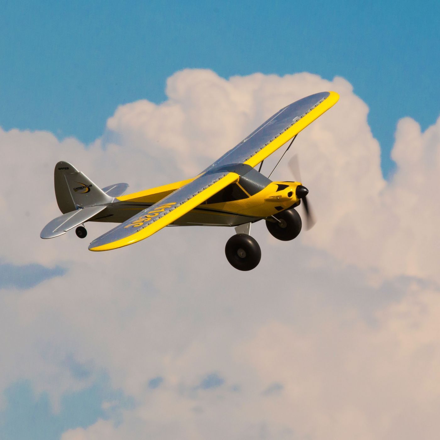 SPMSA382 servo and a 12" extension for Flap Upgrade on Carbon Cub