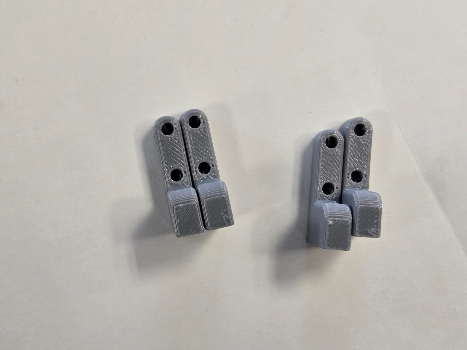 90 degree mounting brackets for standard size RC servos 2 sets