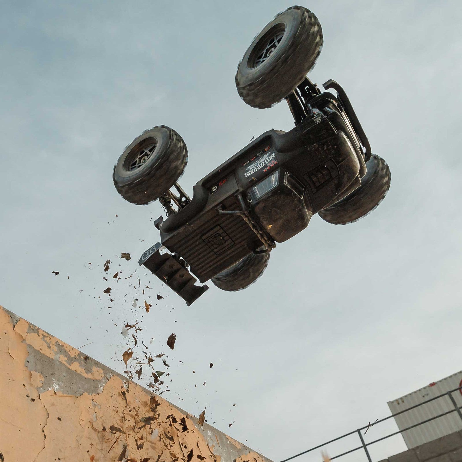 ARRMA Notorious ARA8611V6T1 1:8 Scale Brushless RTR Monster Stunt Truck