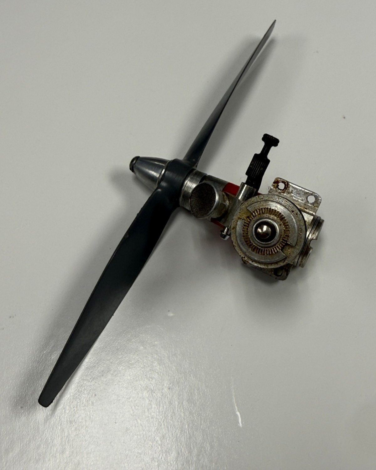 Vintage Cox Tee Dee .051 051 Model Airplane Glow Engine w/ Prop and Spinner