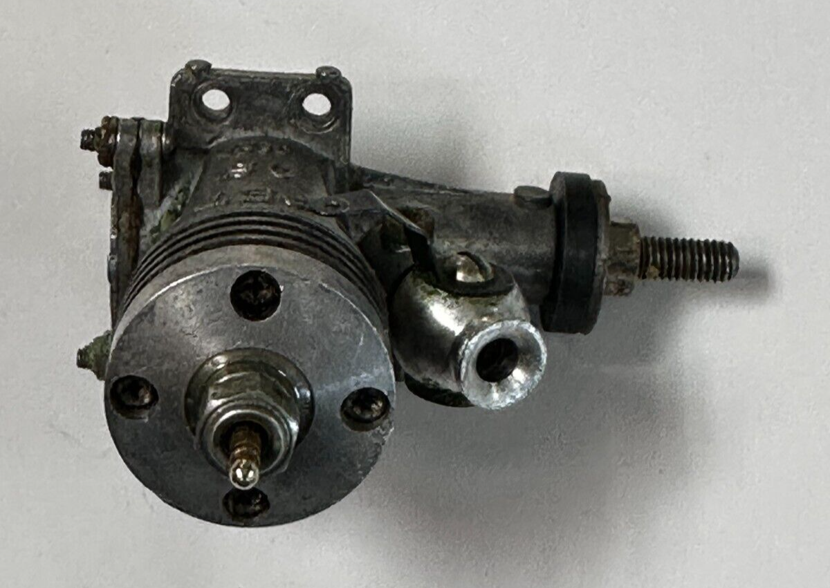 Vintage OS O.S. Pet 099 .099 RC Remote Control Nitro Model Airplane Engine