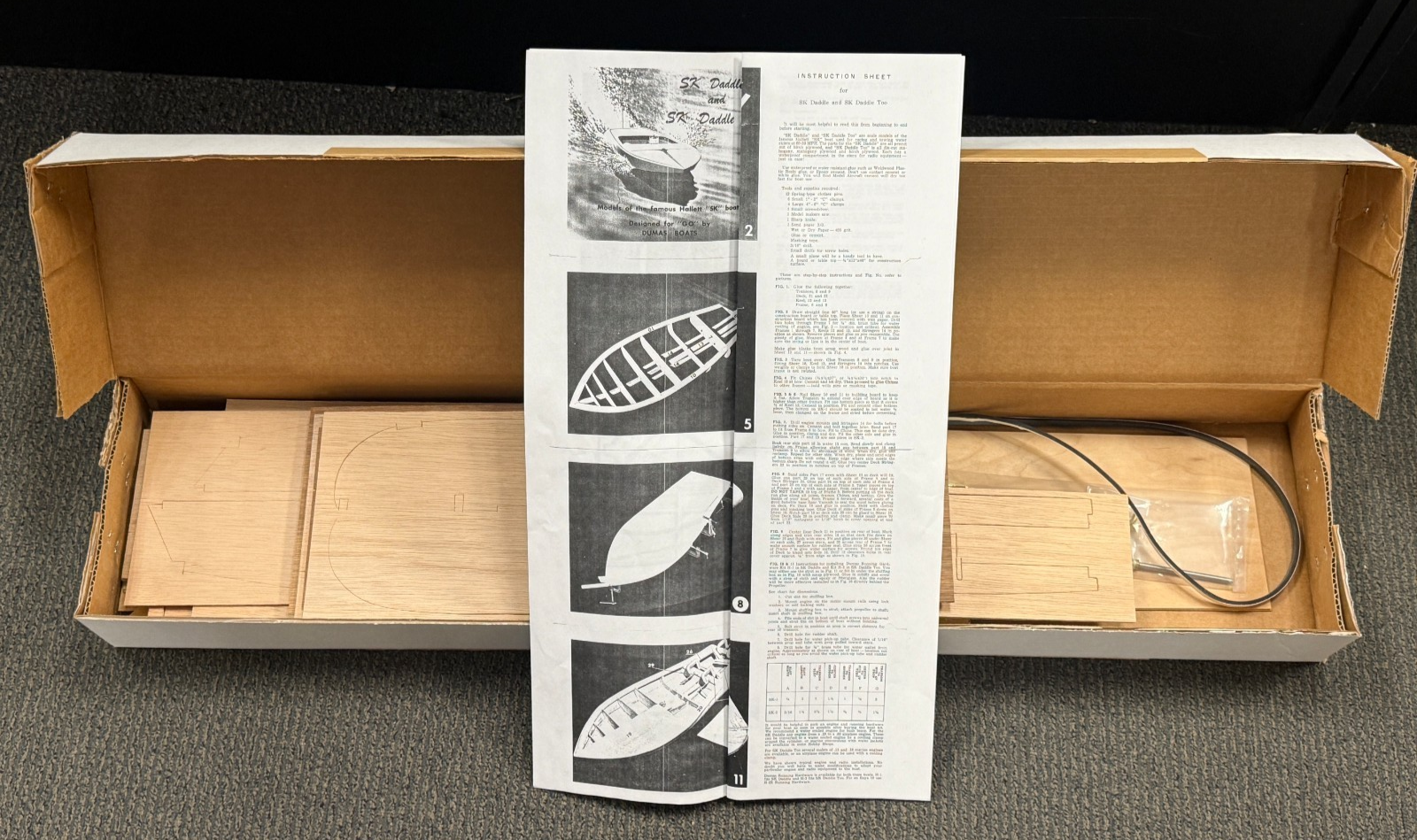 Vintage Dumas SK Daddle Wooden Model Boat Kit Hallett SK Unbuilt w/ Instructions
