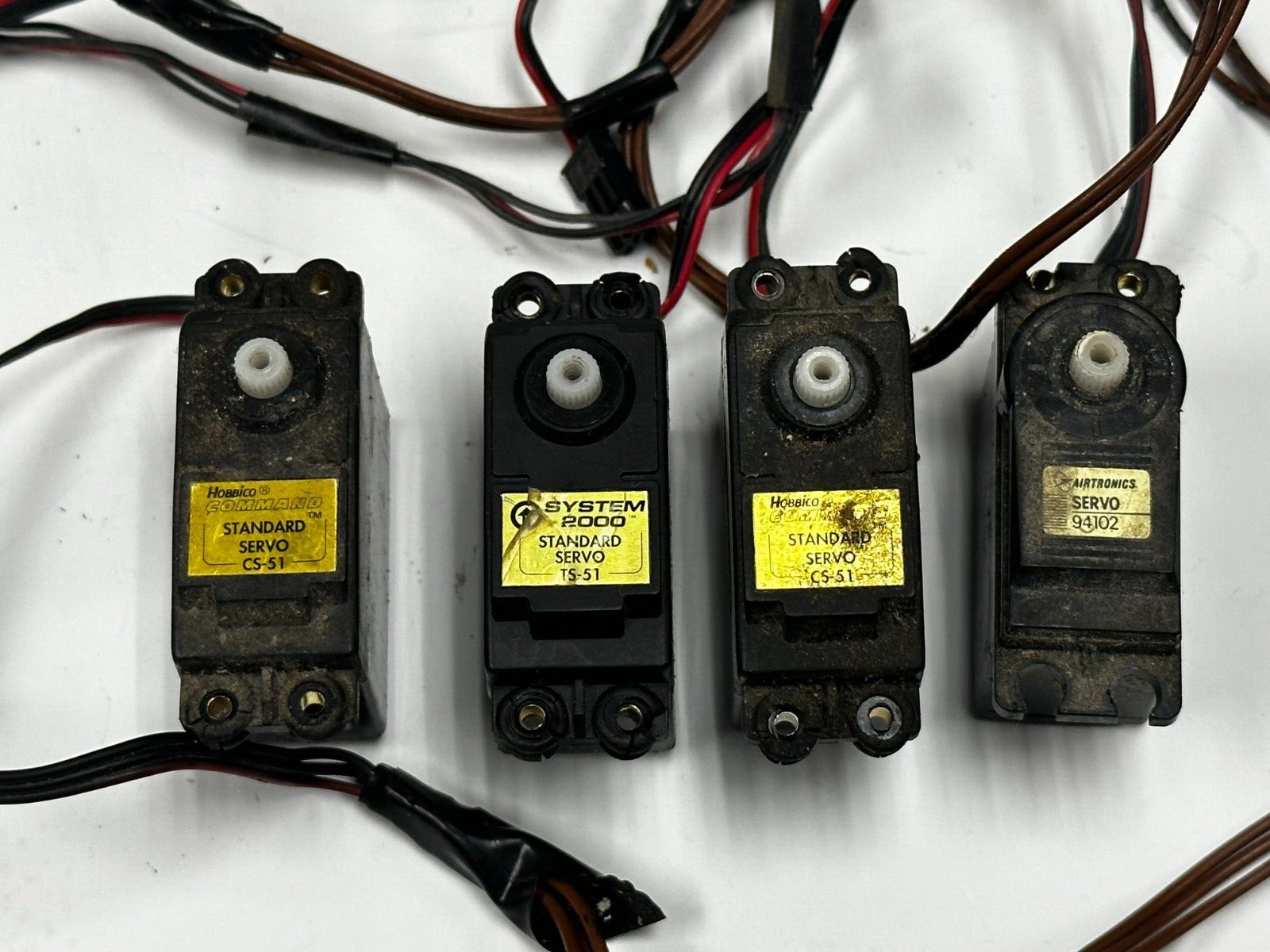 Hobbico and Airtronic Set of Four Standard Size Servos with old Airtronic Plugs
