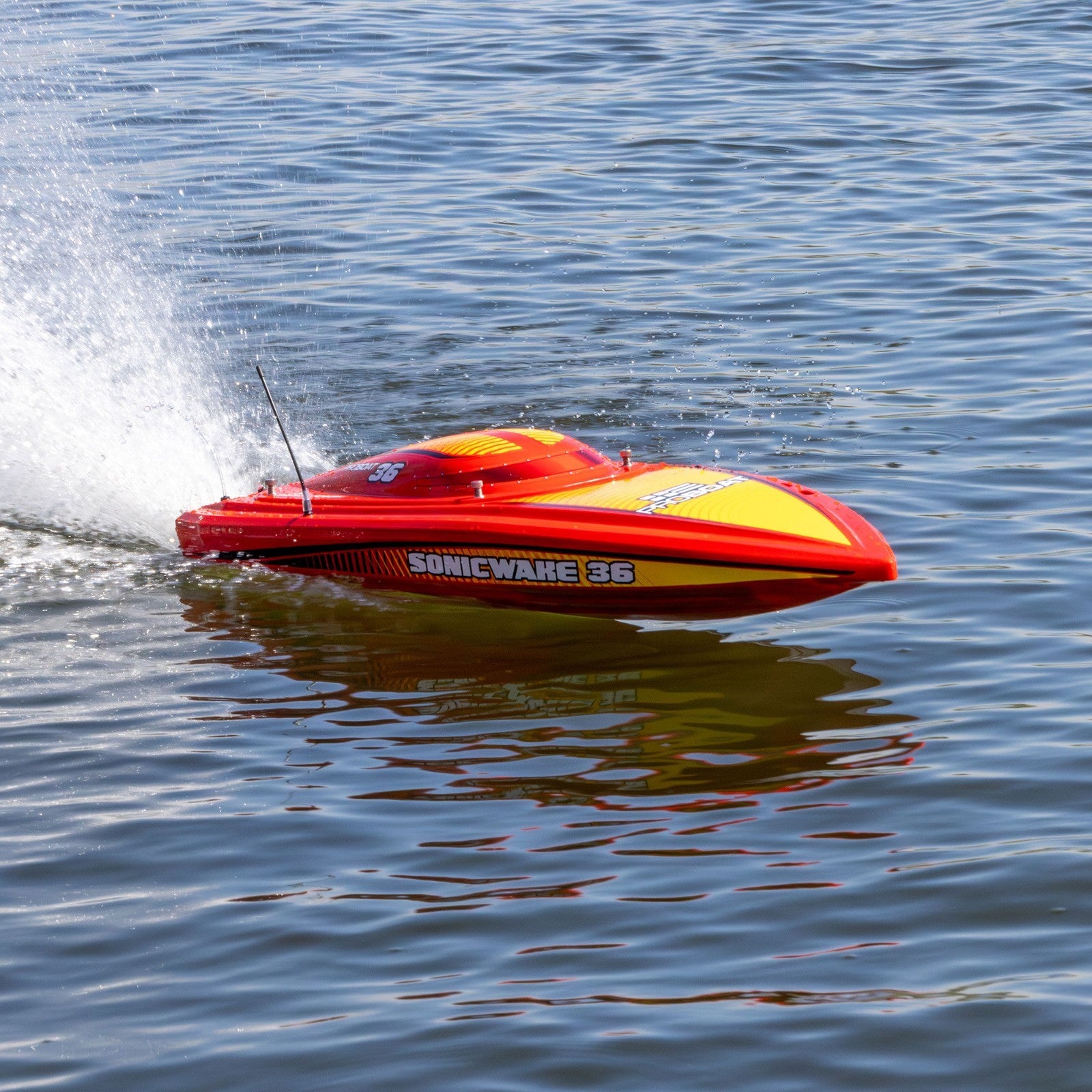 Pro Boat PRB-2171T2 Sonicwake 36 V3 Self-Righting Brushless 8S RTR Black