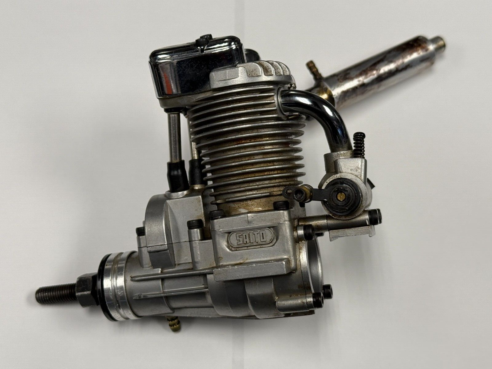 Nice Condition Saito .50 50 Four Stroke RC Remote Control Nitro Engine