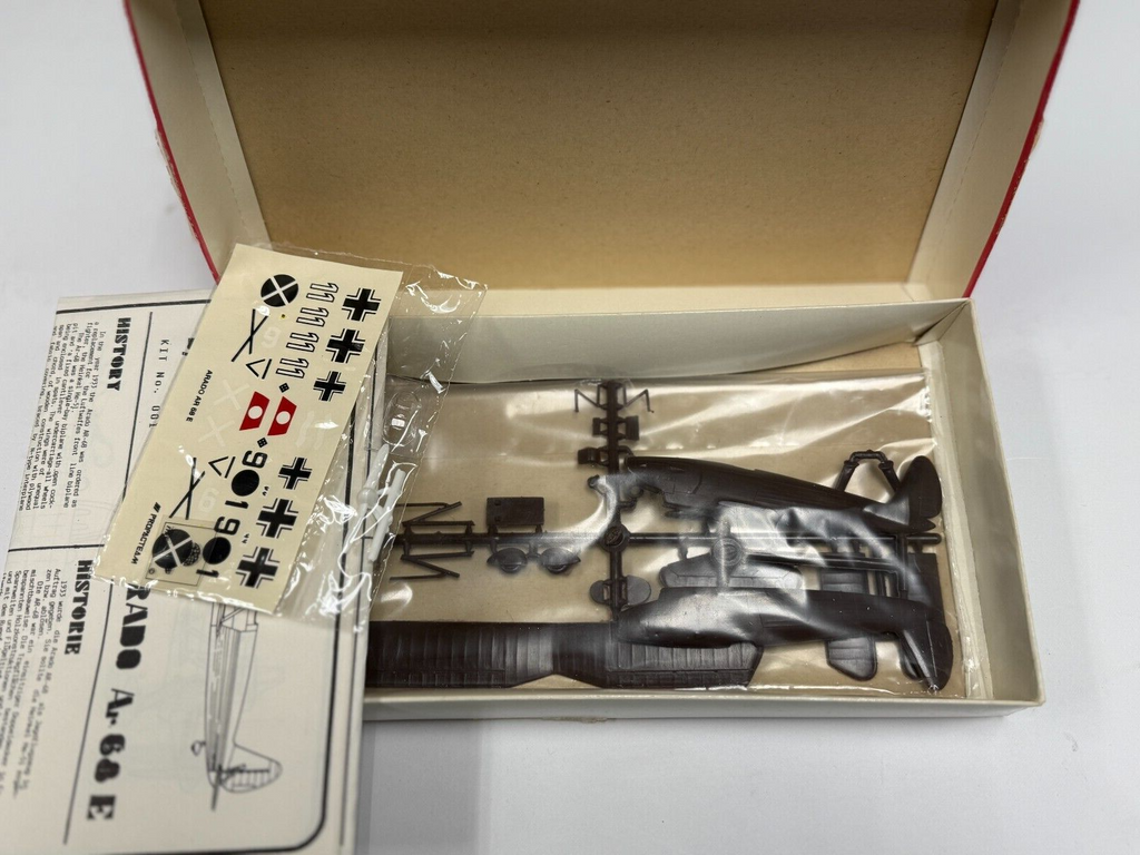 New ARADO Ar68E 1:72 Scale Biplane CMK No. 001 Plastic Model Kit