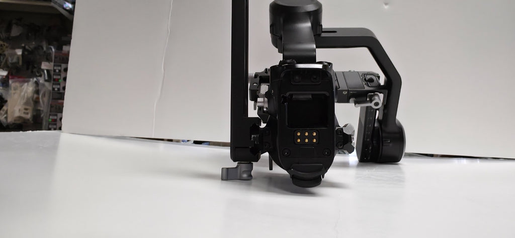 DJI RS 4 3-Axis Gimbal Stabilizer for Cameras (CP.RN.00000343.04)