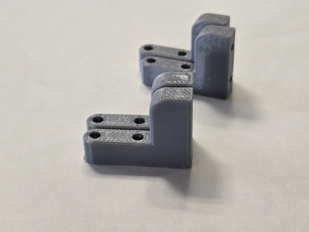 90 degree mounting brackets for standard size RC servos 2 sets
