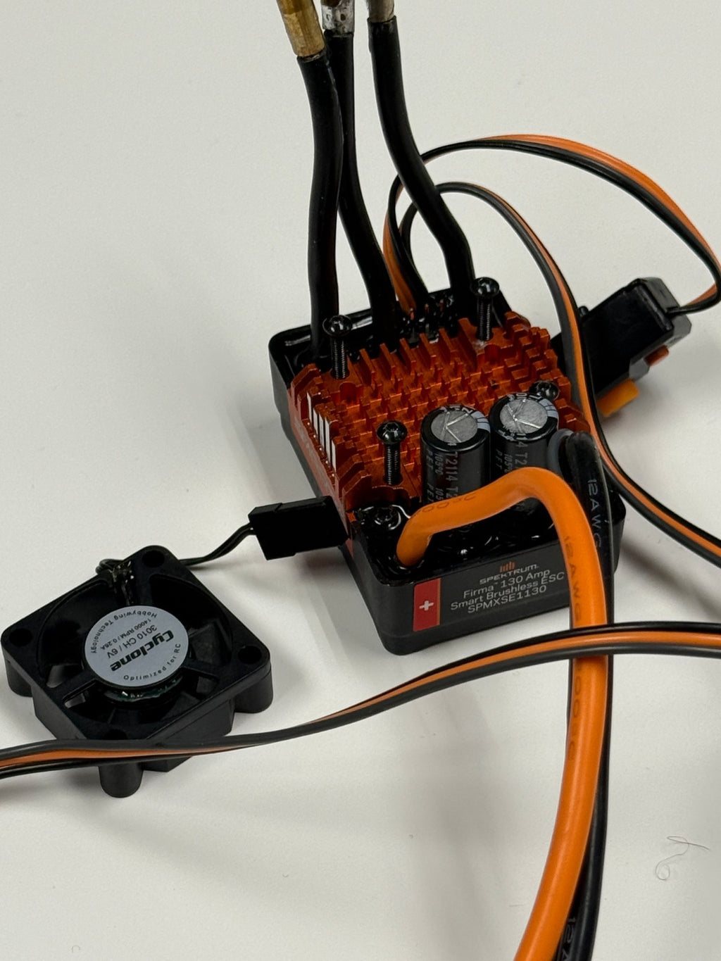 Spektrum Firma 130 Amp Brushless RC Car/Truck Smart ESC Speed Control SPMXSE1130