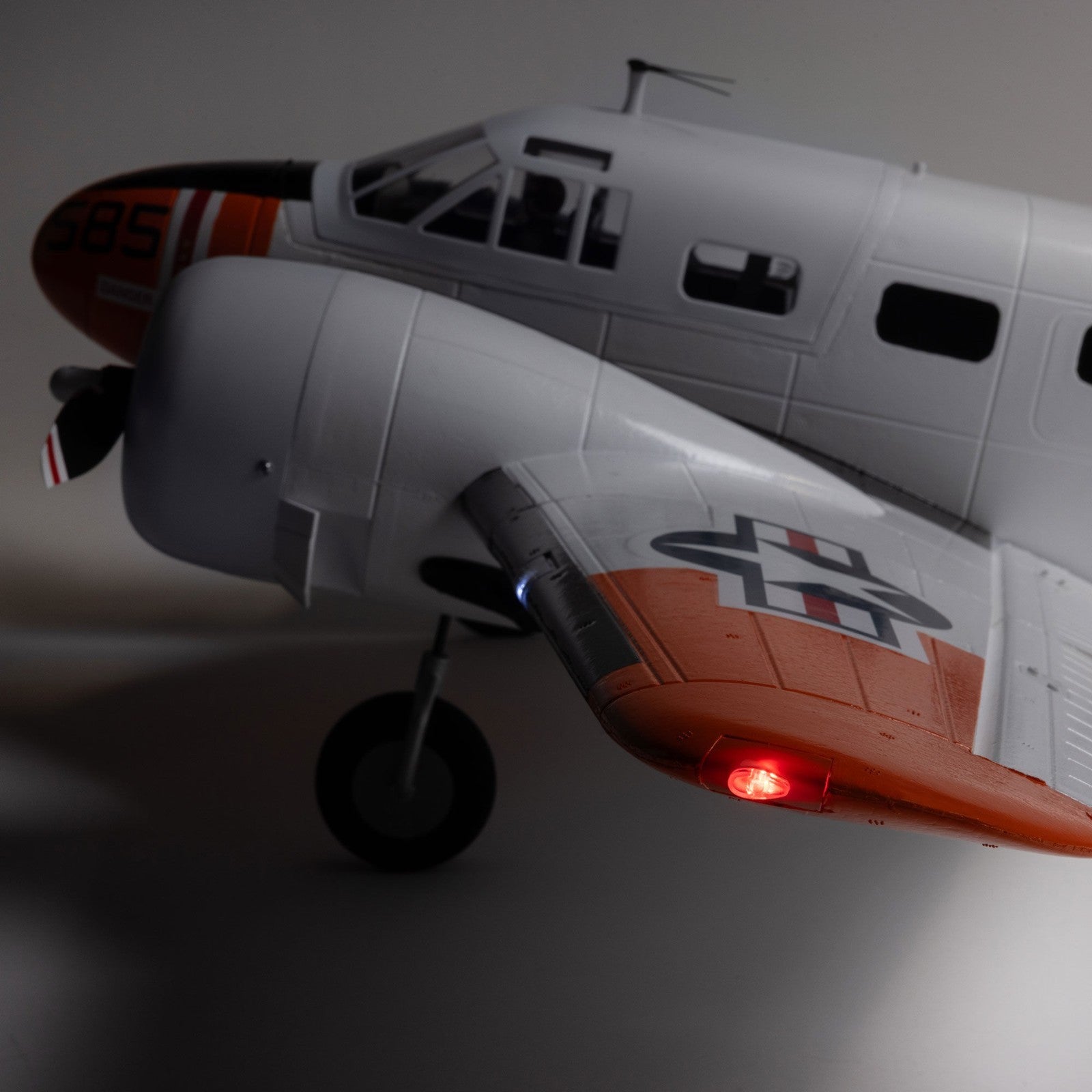 Beechcraft D18/RC-45J 1.5m BNF Basic with AS3X+ and SAFE Select EFL-3726