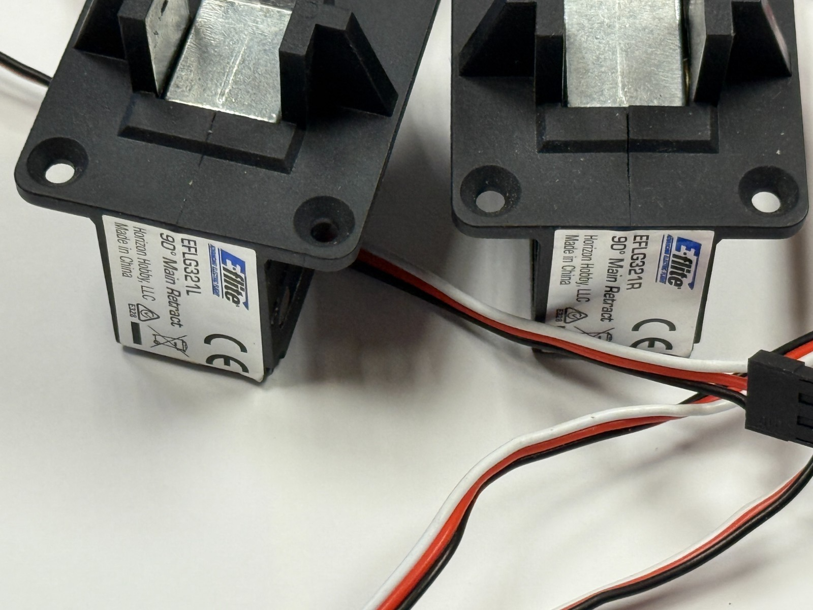 Set of Retracts for E-Flite EFlite SU30 RC Airplane / Jet EFLG321L EFLG321R