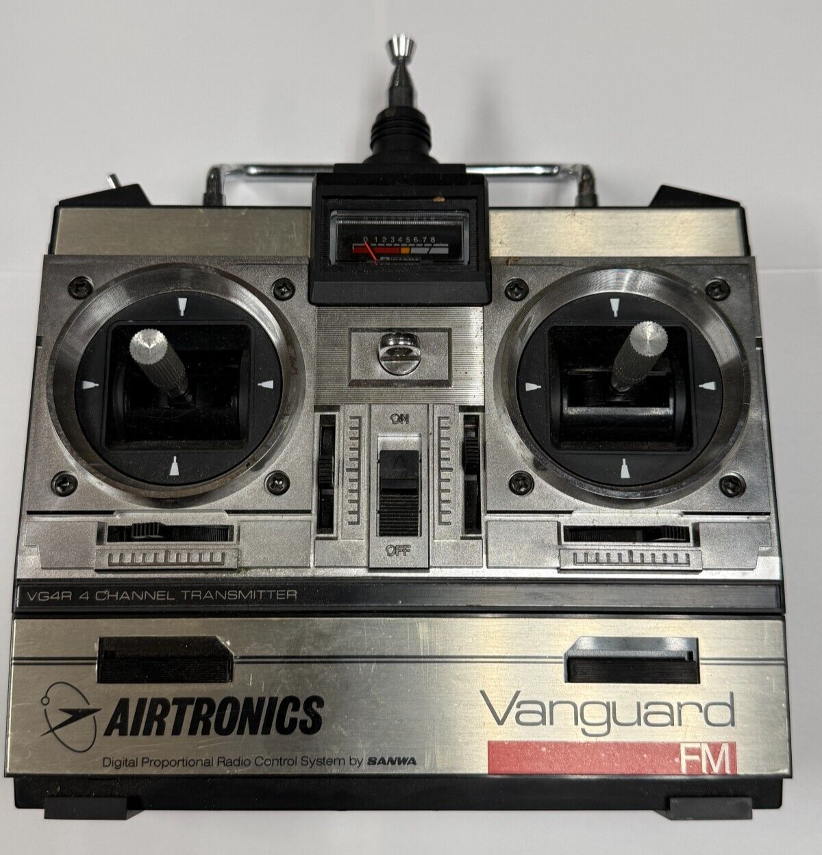 Airtronics Vanguard FM 72mhz RC Remote Control Model Airplane Transmitter Ch 42