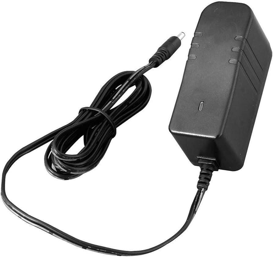 Futaba LBC-38DP– LiFeP04 Battery Wall Charger : Transmitter / Receiver FUTM1725