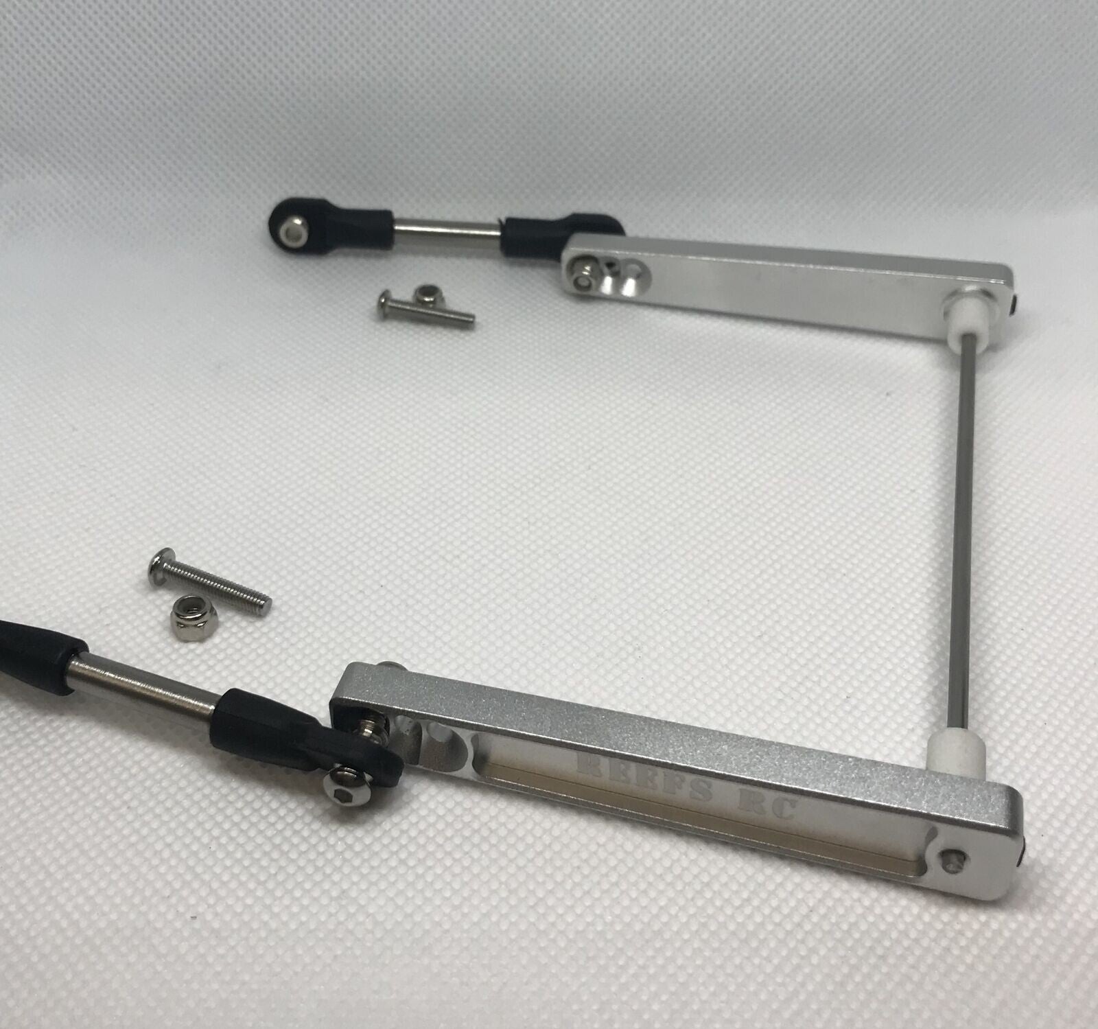 Reefs RC Sway Bar Hard Anodized Aluminum Kit Silver Axial RR10 Bombers SMT10