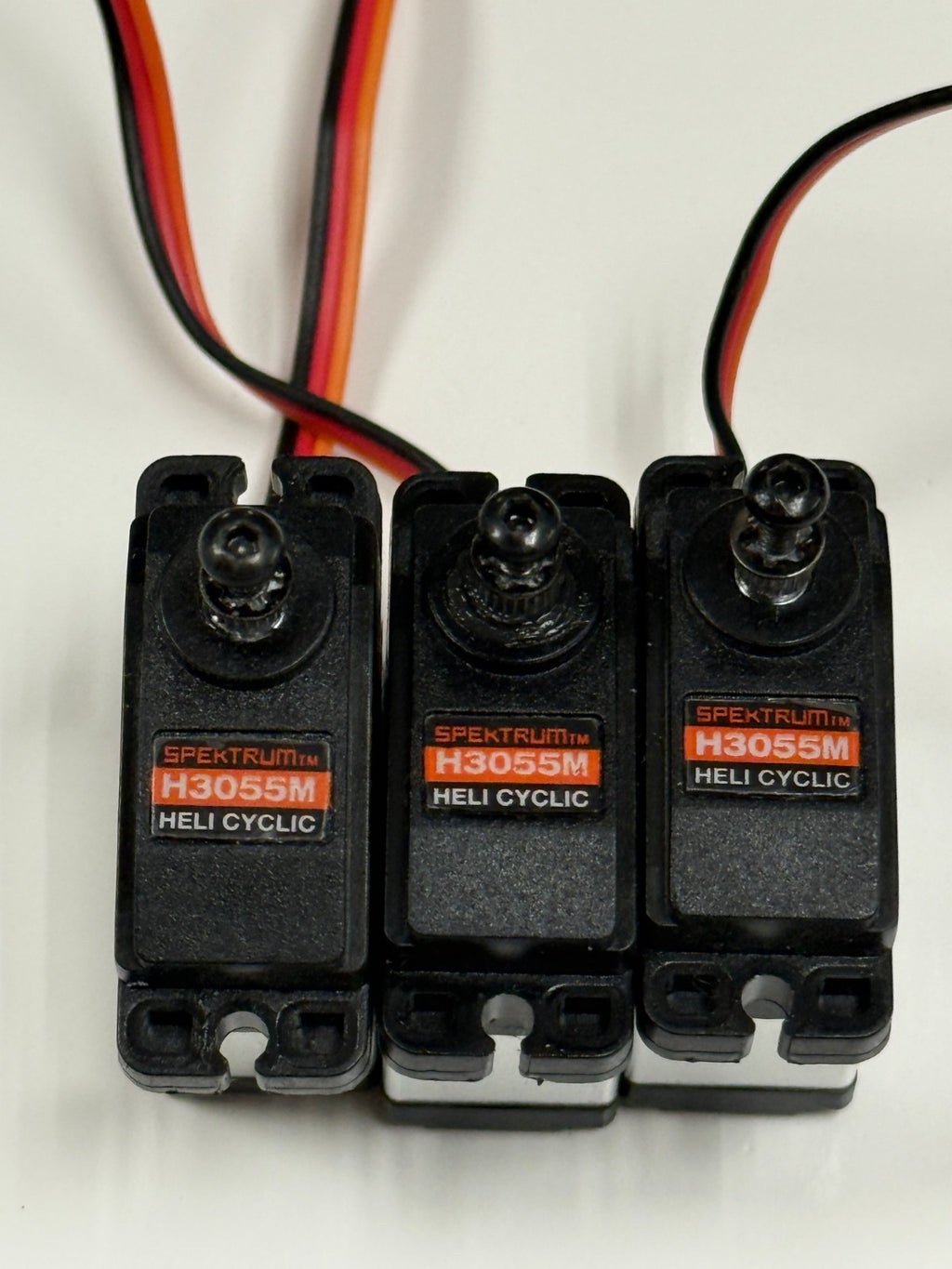 3x SPMSH3055M 3055M MG Servo Blade 230 S 230S V2 RC Helicopter Replacement
