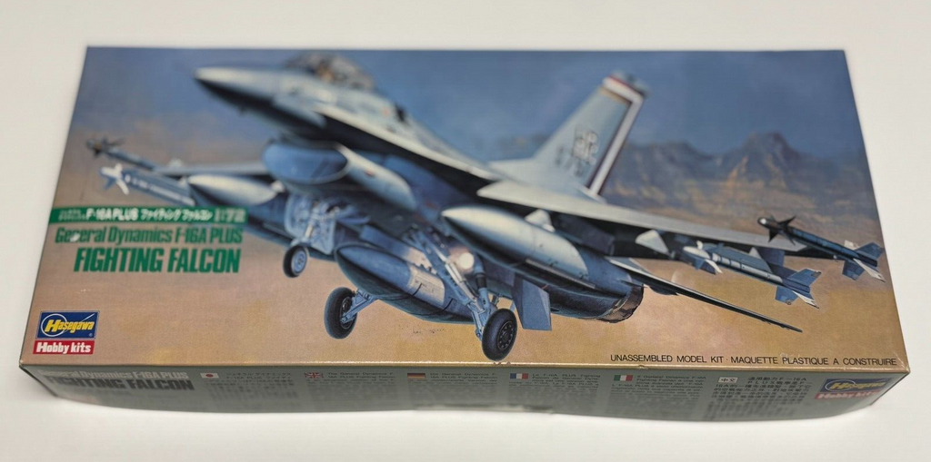 Hasegawa 1/72 Scale General Dynamics F-16 F-16A Plastic Model Airplane Kit #601