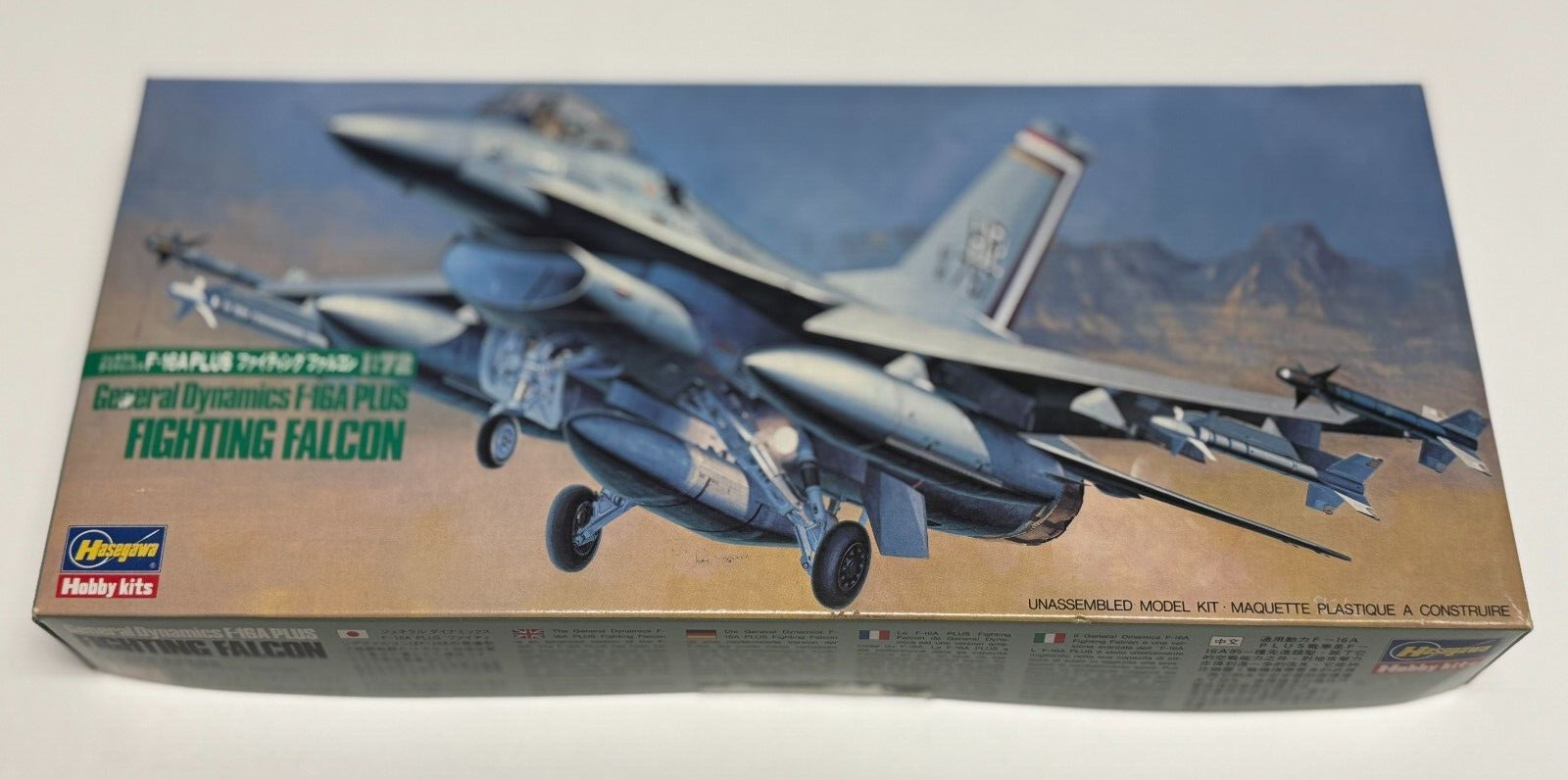Hasegawa 1/72 Scale General Dynamics F-16 F-16A Plastic Model Airplane Kit #601