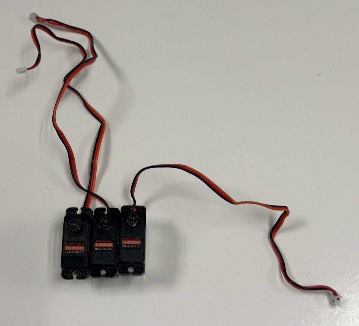 3x SPMSH3055M 3055M MG Servo Blade 230 S 230S V2 RC Helicopter Replacement