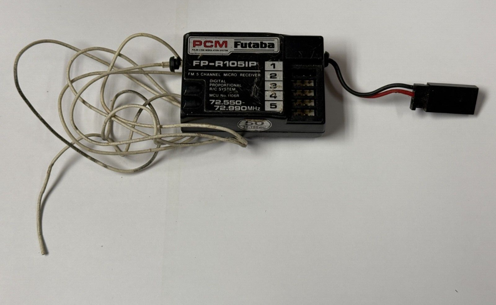 Really Nice Futaba R105IP 72mhz PCM RC Remote Control Airplane Receiver RX