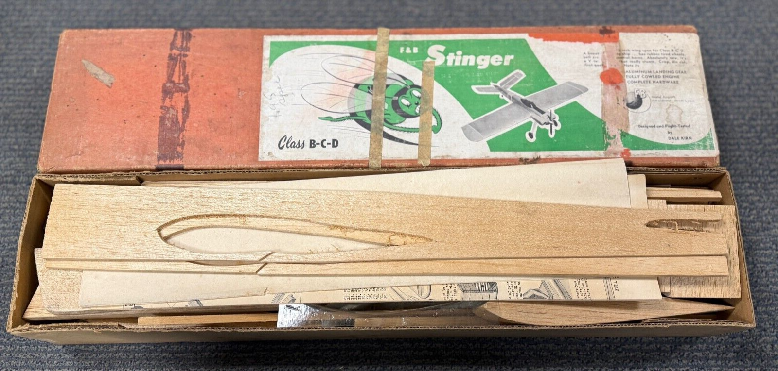 Vintage Rare Carl Goldberg Stinger Control Line CL Balsa Model Airplane Kit