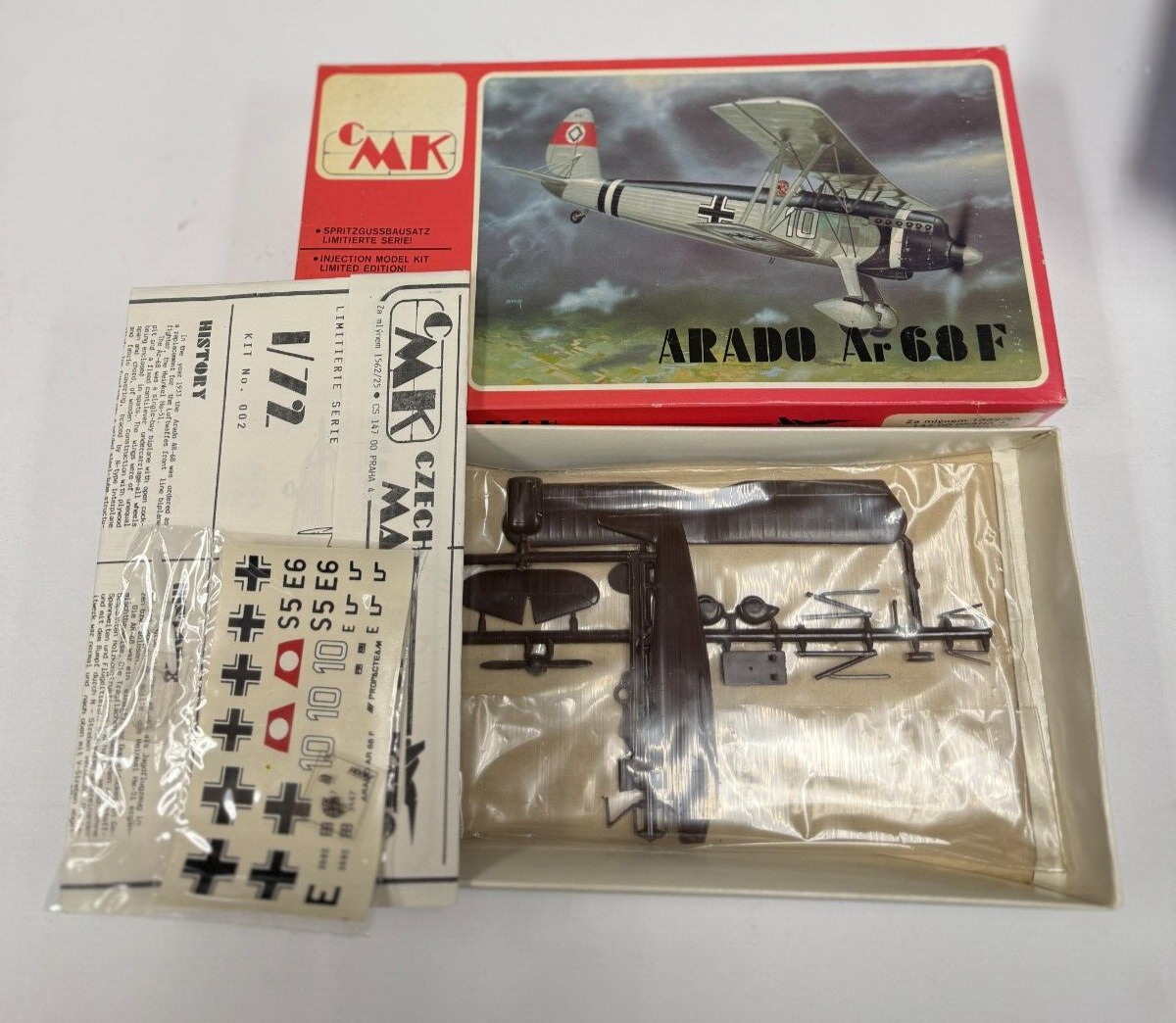 New CMK ARADO AR68F 1/72 Scale Biplane Plastic Model 002