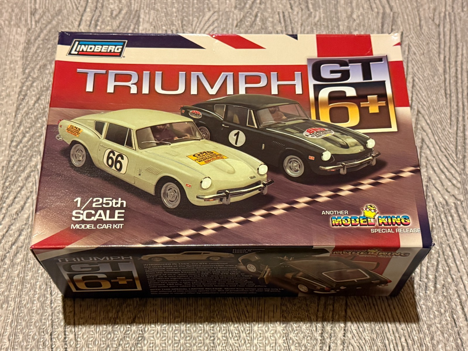 Lindberg 95777 Model King Triumph GT 6+ Model Kit New Open Box