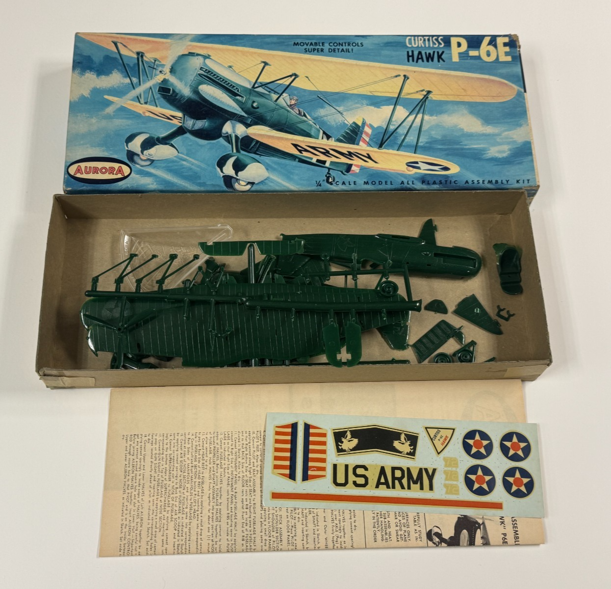 New Aurora Curtiss Hawk P-6E Army BiPlane 1/4" Scale Plastic Model Airplane Kit