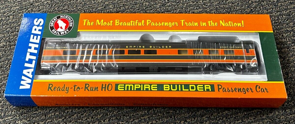 Walthers HO Scale Great Northern AC&F 36 Seat Diner Passenger Car 932-9037