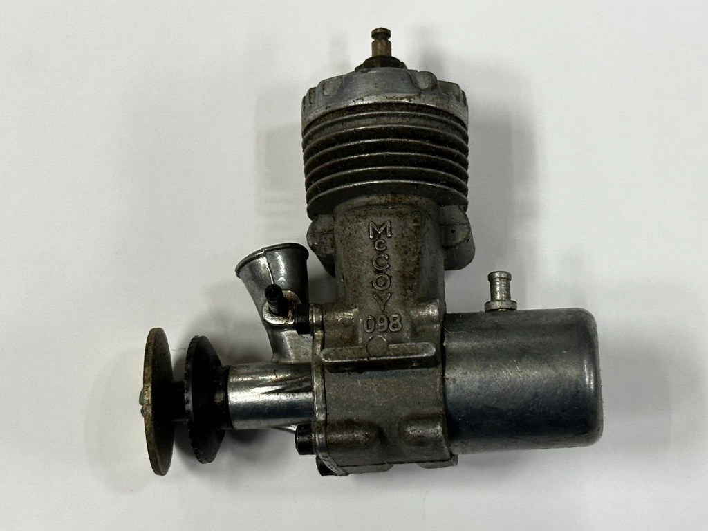 Vintage Mccoy .098 Model Airplane Engine 098 1/2A CL FF Control Line