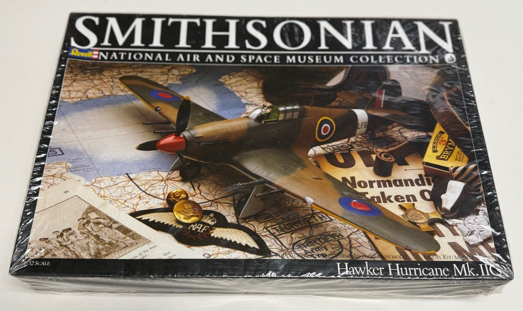 Revell Hawker Hurrican Mk. IIC - Smithsonian 1/32 Scale Unassembled 4457