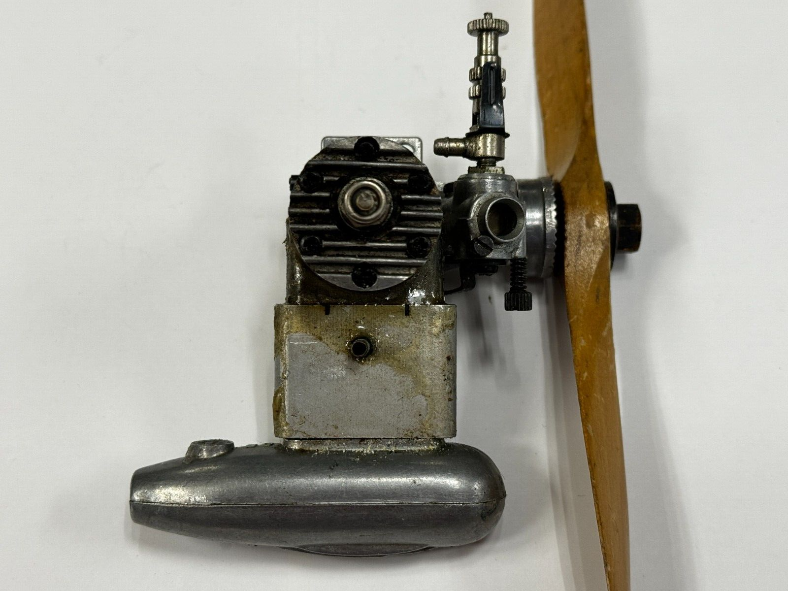 Vintage OS Max III .15 15 Two Stroke Nitro RC Remote Control Airplane Engine
