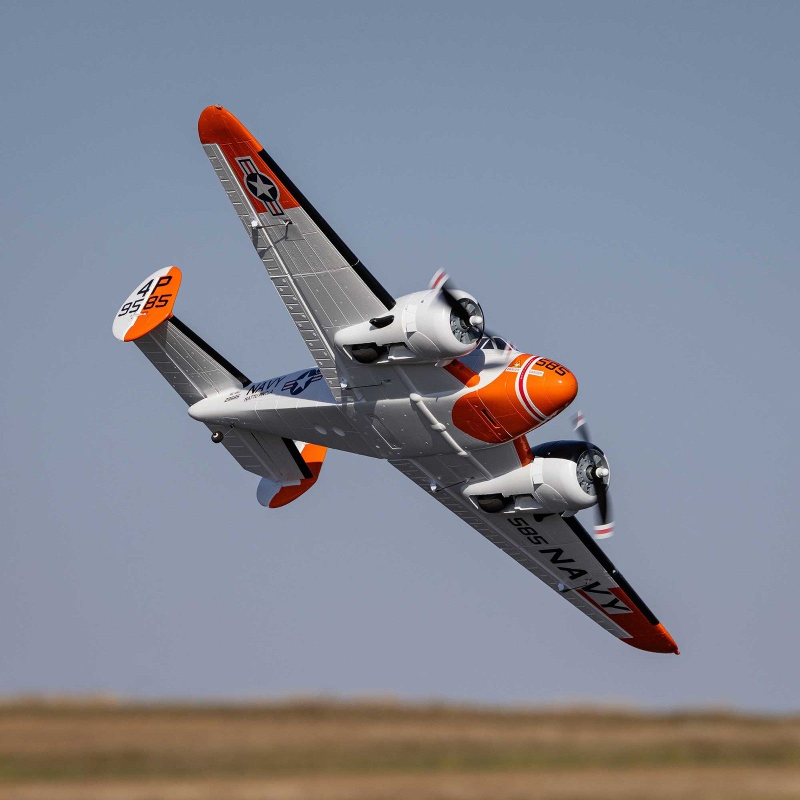 Beechcraft D18/RC-45J 1.5m BNF Basic with AS3X+ and SAFE Select EFL-3726
