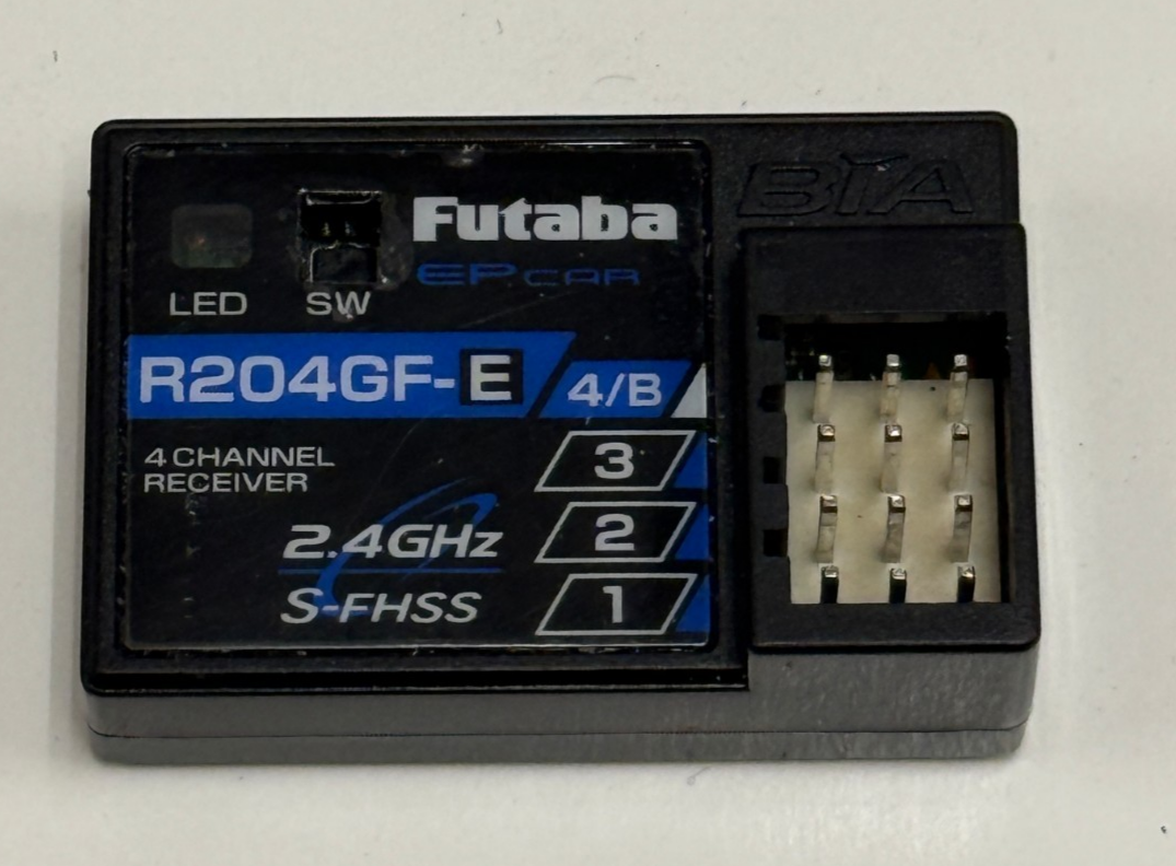 Futaba R204GF-E R204GF R204GFE 2.4ghz S-FHSS Micro Receiver FUTL7604 14SG 14SGA