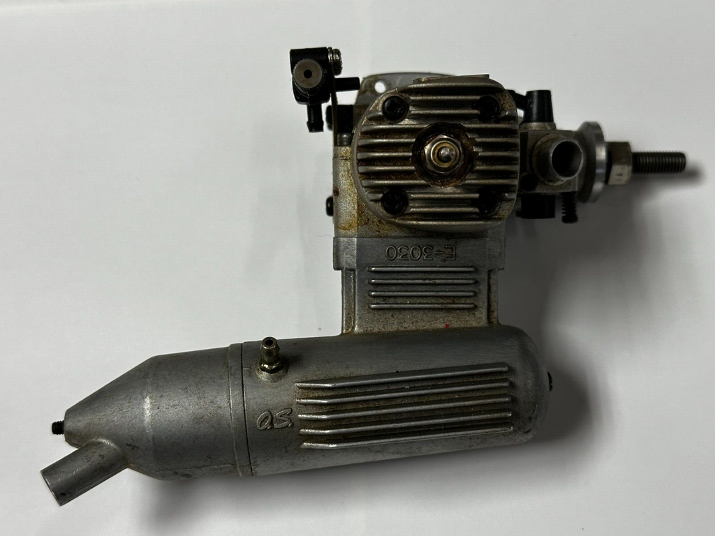 Really Nice O.S. OS .40 40 LA Two Stroke Nitro RC Remote Control Airplane Engine