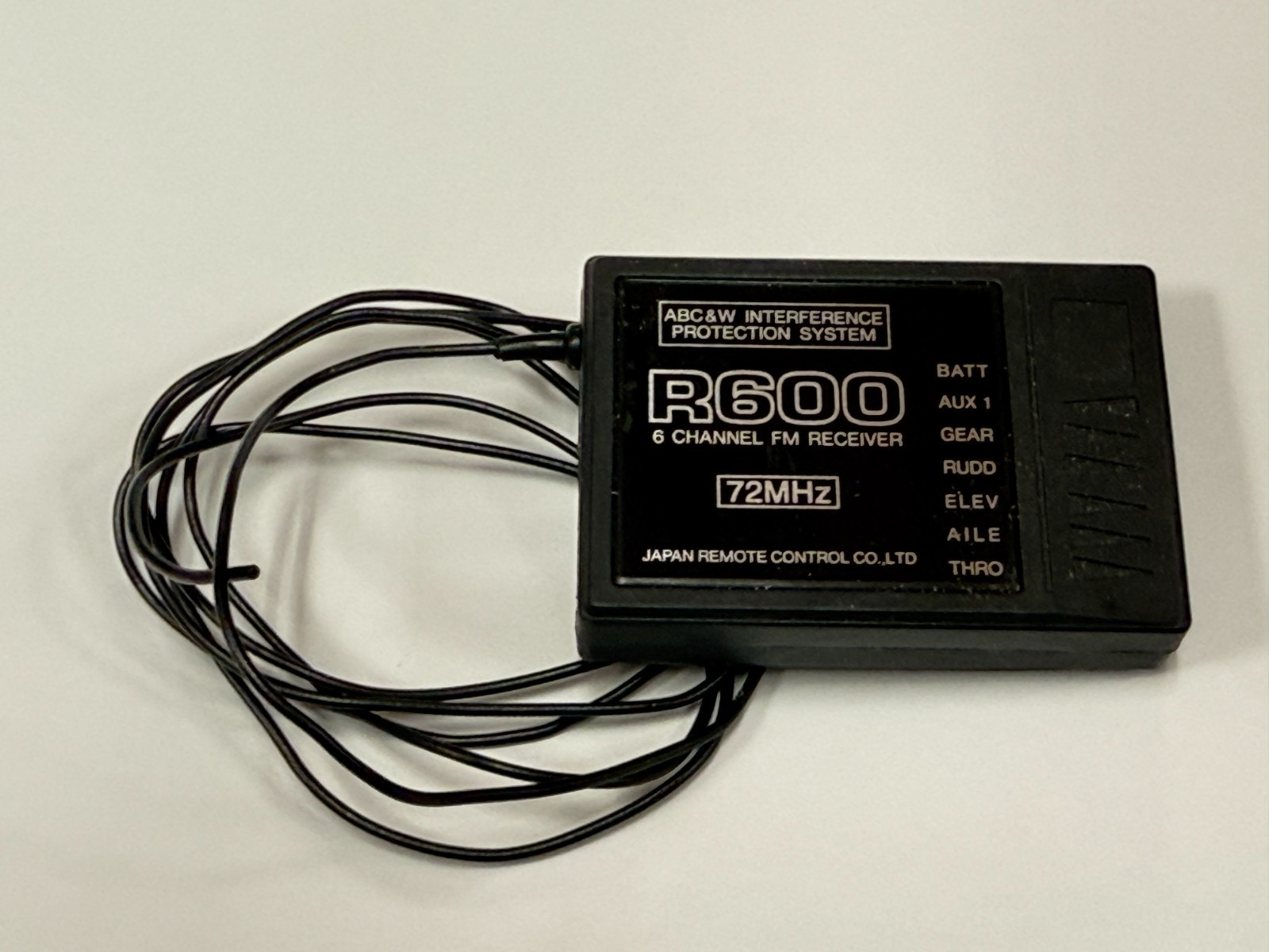 Excellent JR R600 600 FM 72mhz RC Remote Control Airplane Receiver RX