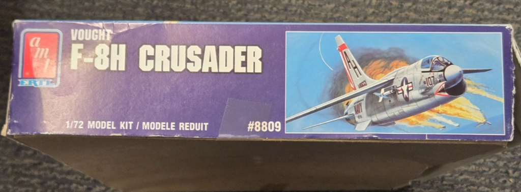 AMT Ertl 1/72 Vought F-8H Crusader Plastic Model Kit 8809 NIOB 1989 Vintage