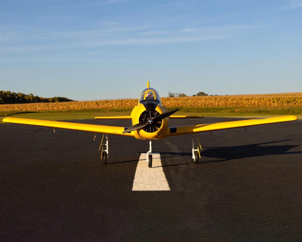 E-flite EFlite Carbon-Z T-28 Trojan 2.0m Plug-N-Play Electric Airplane EFL013575