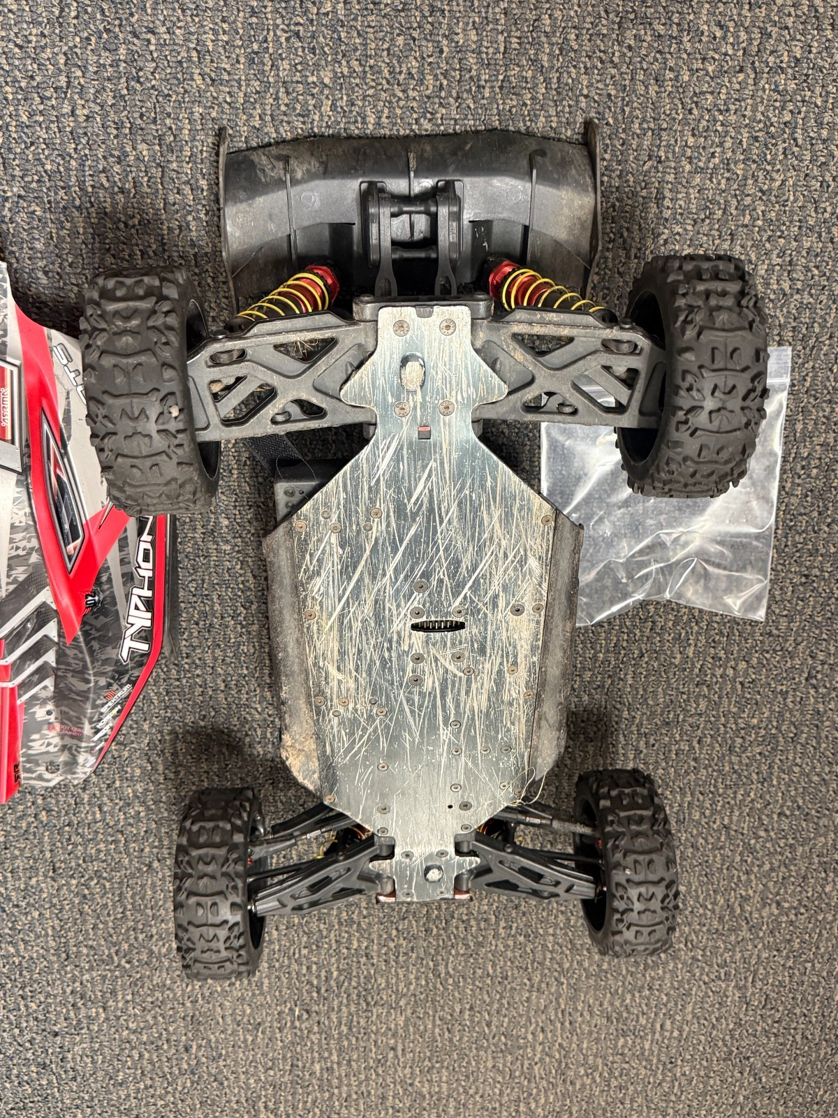 Arrma Typhon 6S BLX Brushless 1/8 4WD RC Remote Control Roller Electric Buggy