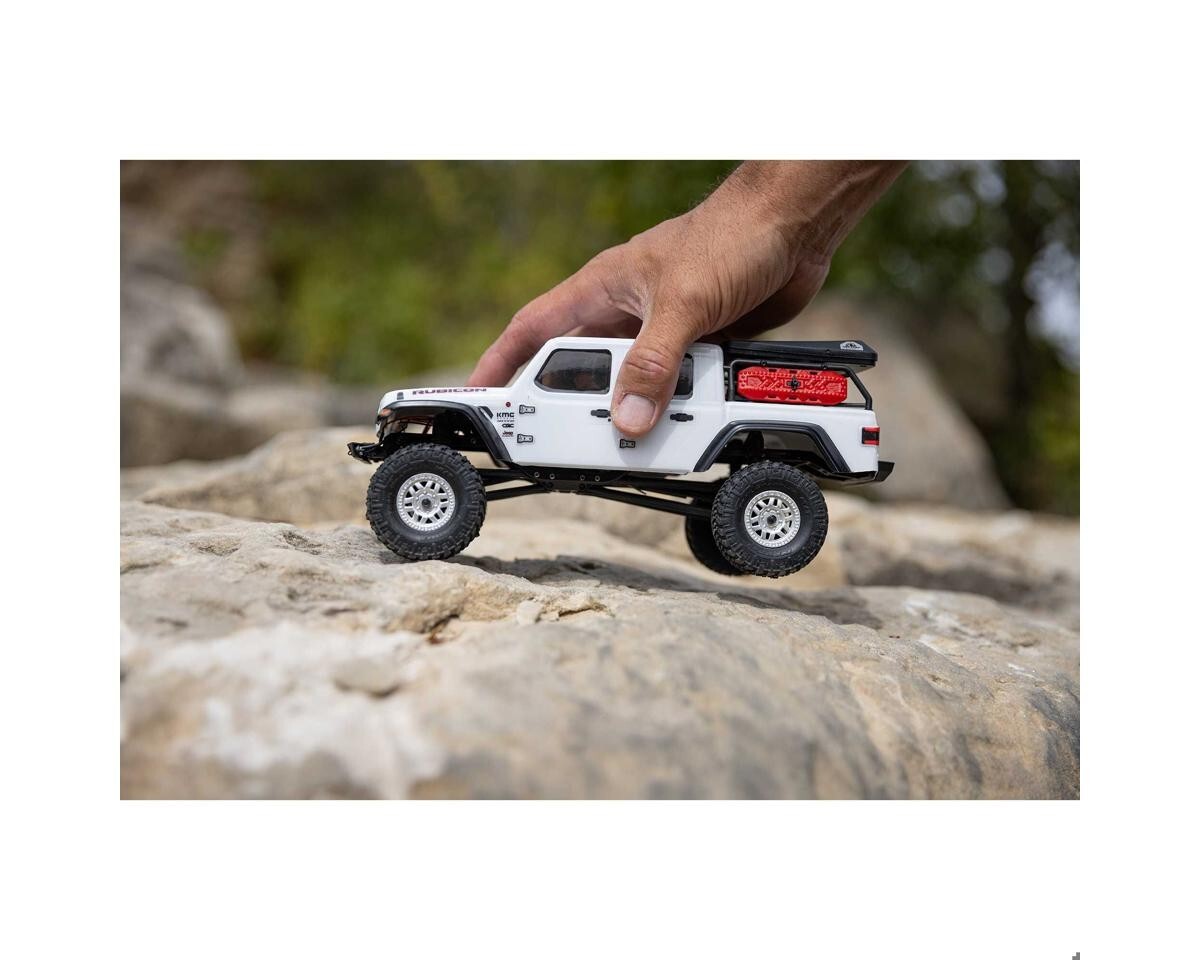 Axial SCX24 Jeep JT Gladiator 1/24 Scale 4WD RTR Ready To Run Crawler White