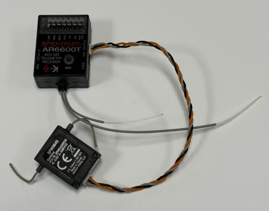 Spektrum AR6600T 6600T RC Remote Control Airplane / Helicopter DSMX Receiver